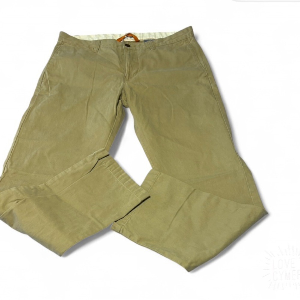 Dockers Men's Khaki Chinos